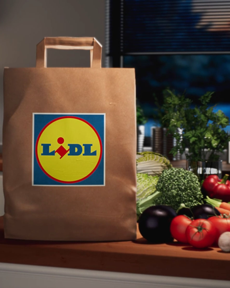 Lidl soma ar dārzeņiem.